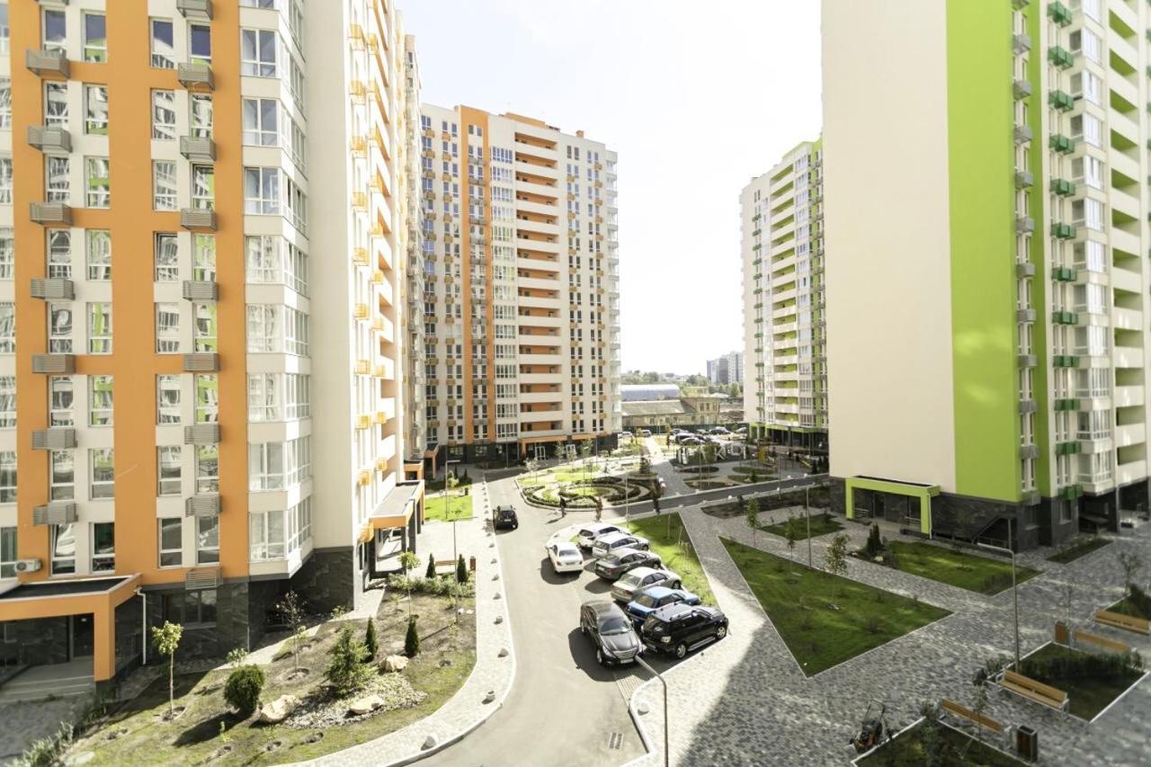 Petrovdom 78-170 Smart Comfort In Rc Nivki Park Київ Екстер'єр фото